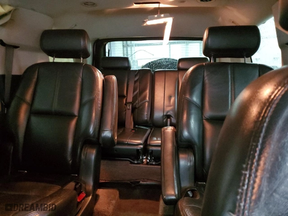 2007 GMC Yukon Denali with VIN 1GKFK63827J252365, listed as a Copart auction lot 71965744 with 177,332 mi miles and Salvage Title. Bid and sale history available at carsss.com. Image 10.