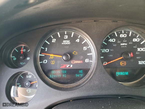 2012 Chevrolet Avalanche LT with VIN 3GNTKFE71CG210369, listed as a Copart auction lot 42892892 with 124,699 mi miles and Salvage Title. Bid and sale history available at carsss.com. Image 8.