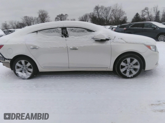 2011 Buick LaCrosse CXL with VIN 1G4GC5GD7BF216385, listed as a IAAI auction lot 41486582 with 22,720 mi miles and . Bid and sale history available at DreamBid. Image 14.