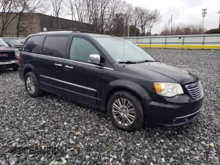 2011 Chrysler Town & Country Limited with VIN 2A4RR6DG8BR613008, listed as a Copart auction lot 51999295 with 116,628 mi miles and Clean Title. Bid and sale history available at carsss.com. Image 4.