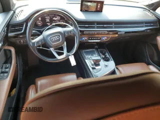 2018 Audi Q7 Prestige with VIN WA1VAAF79JD010611, listed as a Copart auction lot 61014685 with 158,977 mi miles and Salvage title. Bid and sale history available at DreamBid. Image 8.