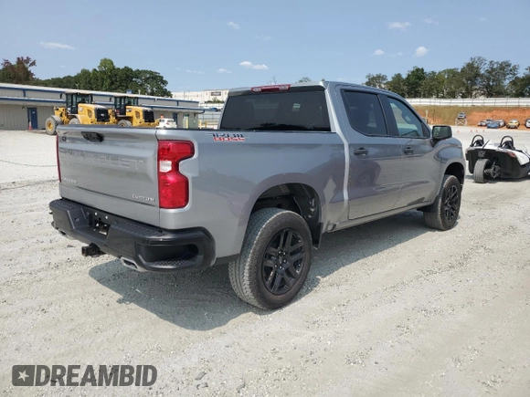2024 Chevrolet Silverado 1500 Custom Trail Boss with VIN 3GCUDCE8XRG141897, listed as a Copart auction lot 71285004 with 14,488 mi miles and Salvage Title. Bid and sale history available at carsss.com. Image 3.