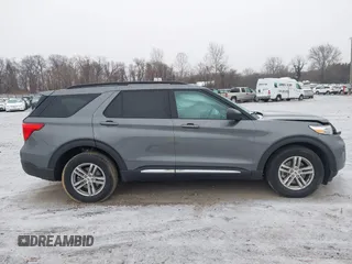 2024 Ford Explorer XLT with VIN 1FMSK8DH8RGA37881, listed as a IAAI auction lot 41187864 with 7,492 mi miles. Bid and sale history available at carsss.com. Image 13.