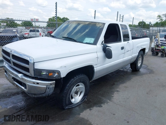 1999 Dodge 1500 z VIN 3B7HC13Z3XM535941, wystawiony jako IAAI lot #42174202 z przebiegiem 169 349 mil mil oraz . Historia ofert i sprzedaży dostępna na DreamBid. Obrazek 18.