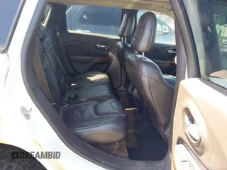 2015 Jeep Cherokee Trailhawk с VIN 1C4PJMBS5FW654399, выставлен на аукционе IAAI как лот 42550114 с пробегом 205 542 миль миль и . История ставок и продаж доступна на DreamBid. Изображение 8.