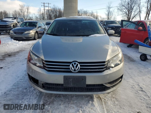 2014 Volkswagen Passat S with VIN 1VWAS7A31EC097213, listed as a Copart auction lot 45808655 with 128,695 mi miles and Clean Title. Bid and sale history available at carsss.com. Image 5.