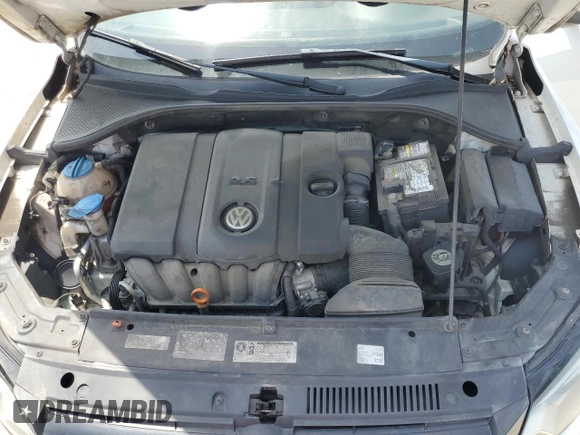 2013 Volkswagen Passat SE with VIN 1VWBH7A34DC060044, listed as a Copart auction lot 57180325 with 232,115 mi miles and Salvage title. Bid and sale history available at DreamBid. Image 11.