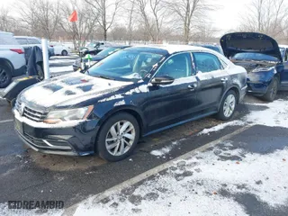 2018 Volkswagen Passat 2.0T SE with VIN 1VWBA7A33JC009425, listed as a IAAI auction lot 41362076 with 89,673 mi miles. Bid and sale history available at carsss.com. Image 2.