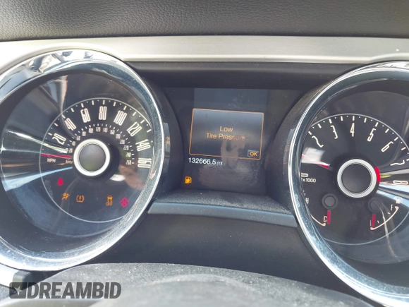 2014 Ford Mustang V6 with VIN 1ZVBP8EM8E5214546, listed as a IAAI auction lot 42773010 with 132,666 mi miles and . Bid and sale history available at DreamBid. Image 7.