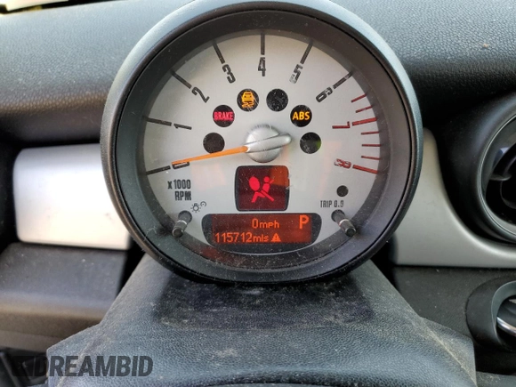 2013 MINI Hardtop with VIN WMWSU3C50DT682885, listed as a Copart auction lot 54238515 with 115,712 mi miles and Salvage Title. Bid and sale history available at DreamBid. Image 9.