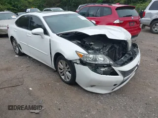 2014 Lexus ES 330 with VIN JTHBK1GG5E2117174, listed as a IAAI auction lot 42136788 with 244,096 mi miles and . Bid and sale history available at DreamBid. Image 1.