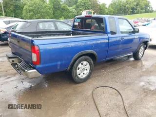 1998 Nissan Frontier XE with VIN 1N6DD26S7WC383868, listed as a IAAI auction lot 42283359 with 98,295 mi miles and . Bid and sale history available at DreamBid. Image 4.