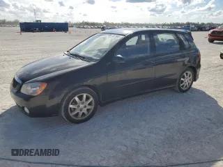 2006 Kia Spectra with VIN KNAFE161565338312, listed as a Copart auction lot 86679804 with 103,820 mi miles and Clean Title. Bid and sale history available at carsss.com. Image 1.