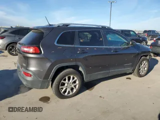 2014 Jeep Cherokee Altitude with VIN 1C4PJMCS6EW286795, listed as a Copart auction lot 88283055 with 111,363 mi miles and Salvage Title. Bid and sale history available at carsss.com. Image 3.