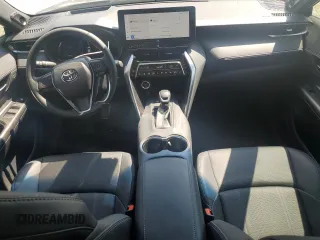 2024 Toyota Venza LE with VIN JTEAAAAH4RJ173020, listed as a Copart auction lot 69901484 with 10,222 mi miles and Salvage Title. Bid and sale history available at carsss.com. Image 8.