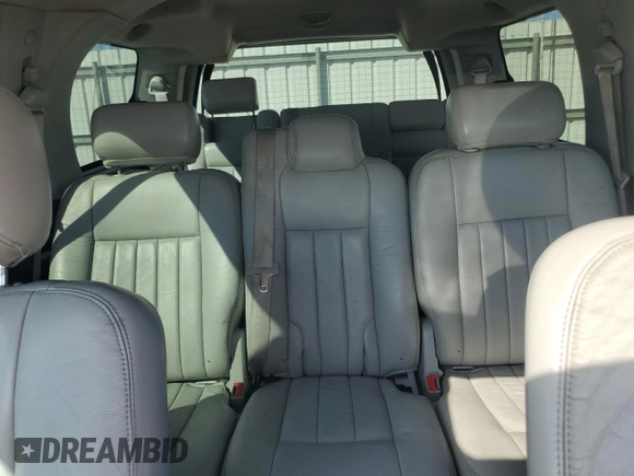 2004 Lincoln Navigator Luxury with VIN 5LMFU27R34LJ00573, listed as a Copart auction lot 74524964 with 152,719 mi miles and Clean Title. Bid and sale history available at carsss.com. Image 10.