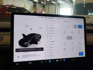 2022 Tesla Model 3 with VIN 5YJ3E1EA4NF187113, listed as a IAAI auction lot 41712331 with 81,879 mi miles and . Bid and sale history available at DreamBid. Image 18.