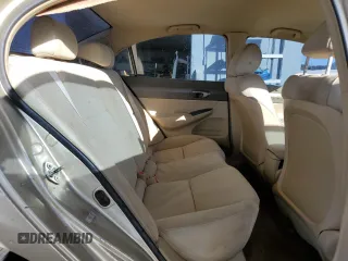 2008 Honda Civic LX с VIN 1HGFA16538L015586, выставлен на аукционе Copart как лот 45125335 с пробегом 178 387 миль миль и Чистый • Clean title. История ставок и продаж доступна на DreamBid. Изображение 10.
