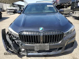 2021 BMW 7 Series 740i with VIN WBA7T2C01MCF79954, listed as a Copart auction lot 48502383 with 50,119 mi miles. Bid and sale history available at carsss.com. Image 5.