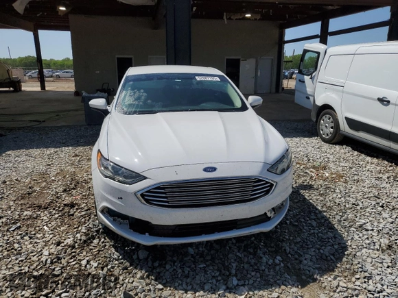 2017 Ford Fusion SE with VIN 3FA6P0H74HR391808, listed as a Copart auction lot 52087195 with 257,955 mi miles and Salvage title. Bid and sale history available at DreamBid. Image 5.