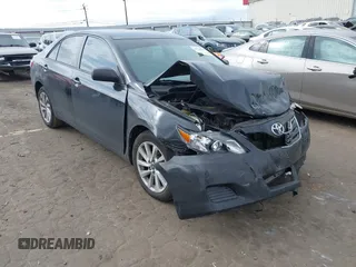 2011 Toyota Camry LE with VIN 4T1BK3EK9BU119560, listed as a IAAI auction lot 41720635 with 199,176 mi miles. Bid and sale history available at carsss.com. Image 1.