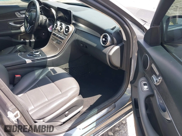 2019 Mercedes-Benz C 300 with VIN WDDWF8DB9KR506000, listed as a IAAI auction lot 41938881 with 101,922 mi miles and . Bid and sale history available at DreamBid. Image 5.