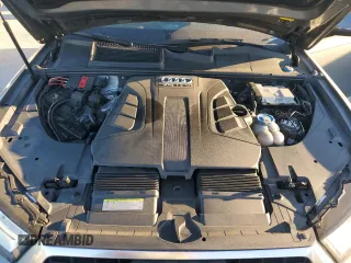 2017 Audi Q7 Premium Plus with VIN WA1LAAF75HD015080, listed as a Copart auction lot 49400355 with 148,173 mi miles and Clean title. Bid and sale history available at DreamBid. Image 12.