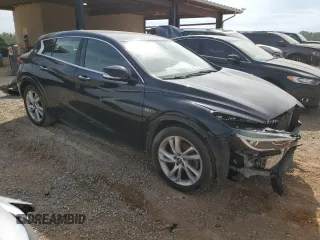 2017 Infiniti QX30 Sport with VIN SJKCH5CP1HA035421, listed as a Copart auction lot 70329554 with 92,692 mi miles and Salvage Title. Bid and sale history available at carsss.com. Image 4.
