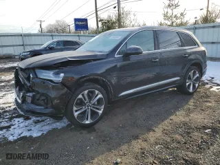 2020 Audi Q7 Premium Plus with VIN WA1LXAF78LD003495, listed as a Copart auction lot 86485284 with 43,802 mi miles and Salvage Title. Bid and sale history available at carsss.com. Image 1.