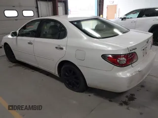 2003 Lexus ES with VIN JTHBF30G036003423, listed as a IAAI auction lot 42201781 with 238,105 mi miles. Bid and sale history available at carsss.com. Image 3.