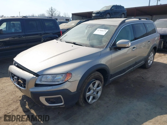 2012 Volvo XC70 3.2L with VIN YV4952BZ0C1141842, listed as a IAAI auction lot 41784679 with 106,541 mi miles and . Bid and sale history available at DreamBid. Image 2.