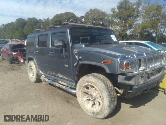 2006 Hummer H2 with VIN 5GRGN23U96H108541, listed as a IAAI auction lot 40593139 with 1 mi miles. Bid and sale history available at carsss.com. Image 6.