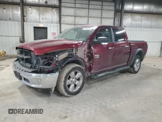 2018 Ram 1500 SLT z VIN 1C6RR7LT9JS337937, wystawiony jako Copart lot #47976435 z przebiegiem 75 587 mil mil oraz Szkoda całkowita • Salvage title. Historia ofert i sprzedaży dostępna na DreamBid. Obrazek 1.