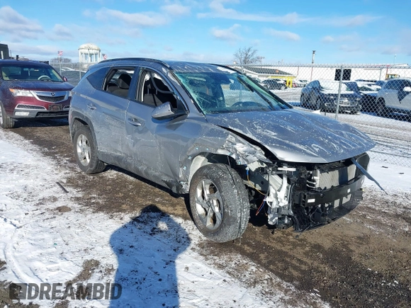 2024 Hyundai Tucson SEL with VIN KM8JBCDE0RU273270, listed as a IAAI auction lot 41264881 with 13,129 mi miles and . Bid and sale history available at carsss.com. Image 1.