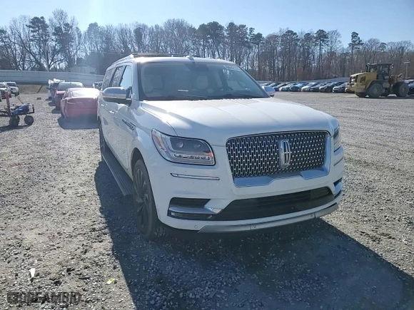 2021 Lincoln Navigator L Black Label with VIN 5LMJJ3TT3MEL03929, listed as a Copart auction lot 88942155 with 55,633 mi miles and Salvage Title. Bid and sale history available at carsss.com. Image 12.
