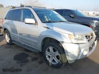 2006 Suzuki Grand Vitara Luxury with VIN JS3TD947264104196, listed as a IAAI auction lot 41218510 with 1 mi miles. Bid and sale history available at carsss.com. Image 1.