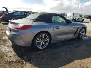 2025 BMW Z4 sDrive30i with VIN WBAHF3C04SWY38298, listed as a Copart auction lot 85193904 with 0 mi miles and Non Repairable. Bid and sale history available at carsss.com. Image 3.