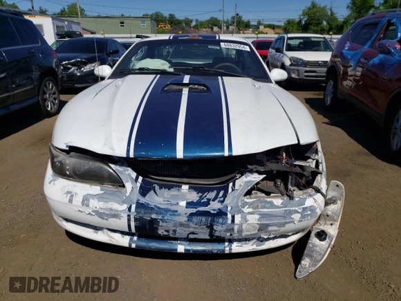 1996 Ford Mustang with VIN 1FALP4045TF220891, listed as a Copart auction lot 60832954 with 194,257 mi miles and Salvage Title. Bid and sale history available at carsss.com. Image 5.
