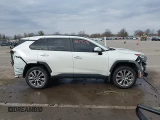 2019 Toyota RAV4 Limited with VIN 2T3N1RFVXKW071165, listed as a IAAI auction lot 41644791 with 57,195 mi miles. Bid and sale history available at carsss.com. Image 14.
