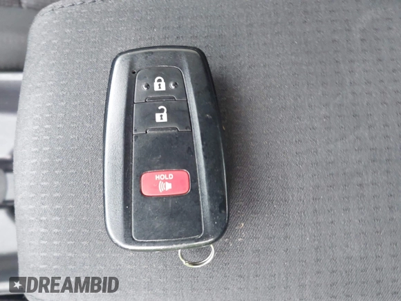 2022 Toyota Prius L Eco z VIN JTDKAMFU1N3181851, wystawiony jako IAAI lot #42378503 z przebiegiem 36 413 mil mil oraz . Historia ofert i sprzedaży dostępna na DreamBid. Obrazek 11.