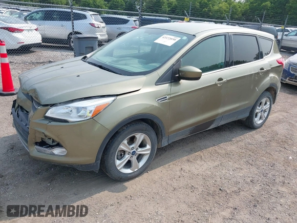 2013 Ford Escape SE z VIN 1FMCU9GX4DUC68312, wystawiony jako IAAI lot #42472030 z przebiegiem 134 070 mil mil oraz . Historia ofert i sprzedaży dostępna na DreamBid. Obrazek 2.