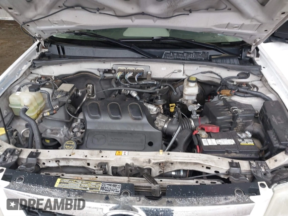 2008 Mazda Tribute ES with VIN 4F2CZ06148KM13459, listed as a IAAI auction lot 41742402 with 196,030 mi miles and . Bid and sale history available at DreamBid. Image 10.