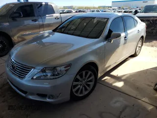 2012 Lexus LS 460 z VIN JTHBL5EF2C5111455, wystawiony jako Copart lot #49353025 z przebiegiem 48 864 mil mil oraz Szkody całkowita. Historia ofert i sprzedaży dostępna na DreamBid. Obrazek 1.