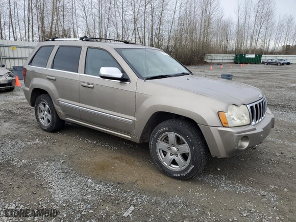 2006 Jeep Grand Cherokee Overland with VIN 1J8HR68206C130250, listed as a Copart auction lot 48826735 with 156,218 mi miles and Clean Title. Bid and sale history available at carsss.com. Image 4.