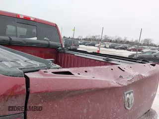 2015 Ram 2500 Big Horn с VIN 3C6UR5DL0FG632274, выставлен на аукционе IAAI как лот 41363925 с пробегом 121 412 миль миль и . История ставок и продаж доступна на DreamBid. Изображение 6.