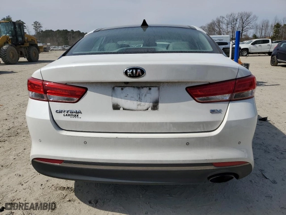 2016 Kia Optima EX with VIN 5XXGU4L38GG080835, listed as a Copart auction lot 47766725 with 136,353 mi miles and Salvage Title. Bid and sale history available at carsss.com. Image 6.