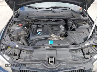 2011 BMW 3 Series 328i xDrive with VIN WBAKF5C55BE586564, listed as a IAAI auction lot 41944192 with 153,167 mi miles. Bid and sale history available at carsss.com. Image 10.