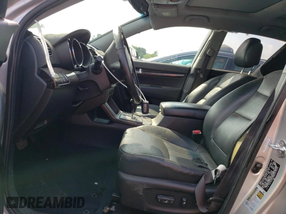 2011 Kia Sorento EX with VIN 5XYKU4A28BG053868, listed as a Copart auction lot 64379513 with 98,758 mi miles and Non Repairable. Bid and sale history available at carsss.com. Image 7.