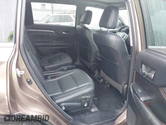 2018 Toyota Highlander Hybrid Limited with VIN 5TDDGRFH2JS039556, listed as a IAAI auction lot 41539754 with 71,924 mi miles and . Bid and sale history available at DreamBid. Image 8.