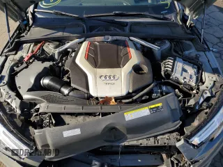 2019 Audi S4 Prestige with VIN WAUC4AF4XKA002270, listed as a Copart auction lot 81714114 with 71,633 mi miles and Salvage Title. Bid and sale history available at carsss.com. Image 13.